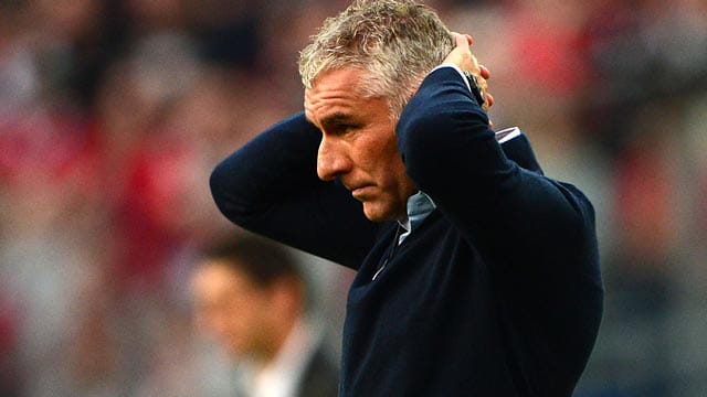 Trainer Mirko Slomka legte mit dem beim Hamburger SV einen katastrophalen Saisonstart hin. Trainer Mirko Slomka legte mit dem beim Hamburger SV einen katastrophalen Saisonstart hin.