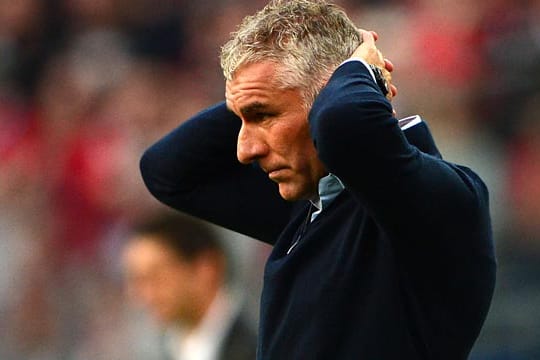 Trainer Mirko Slomka legte mit dem beim Hamburger SV einen katastrophalen Saisonstart hin.