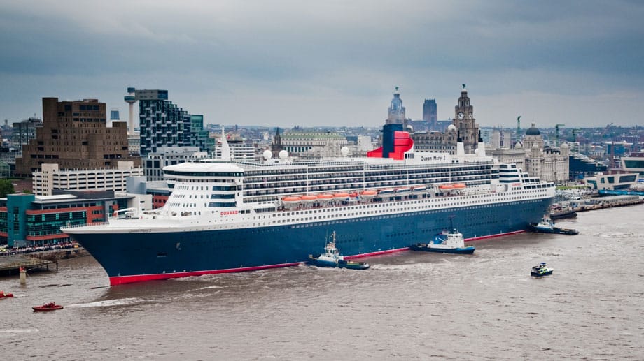 Die "Queen Mary 2" ist das beste Schiff der Cunard Reederei und lag in der Vergangenheit bei den großen Schiffen auf Platz eins. Dieses Jahr muss sie sich mit Platz drei begnügen.