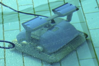 Einige Poolroboter können selbstständig ein Reinigungsprogramm für Ihren Pool erstellen