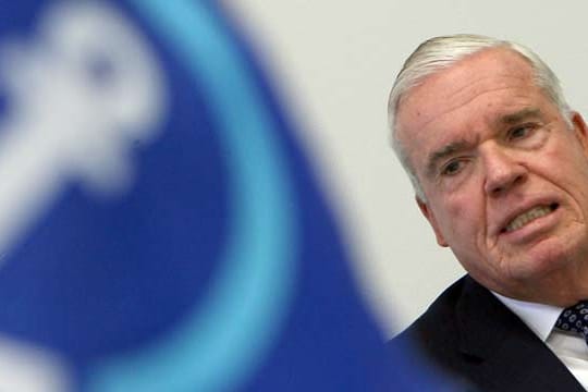 Klaus-Michael Kühne nimmt für sich ein Mitspracherecht beim HSV in Anspruch.
