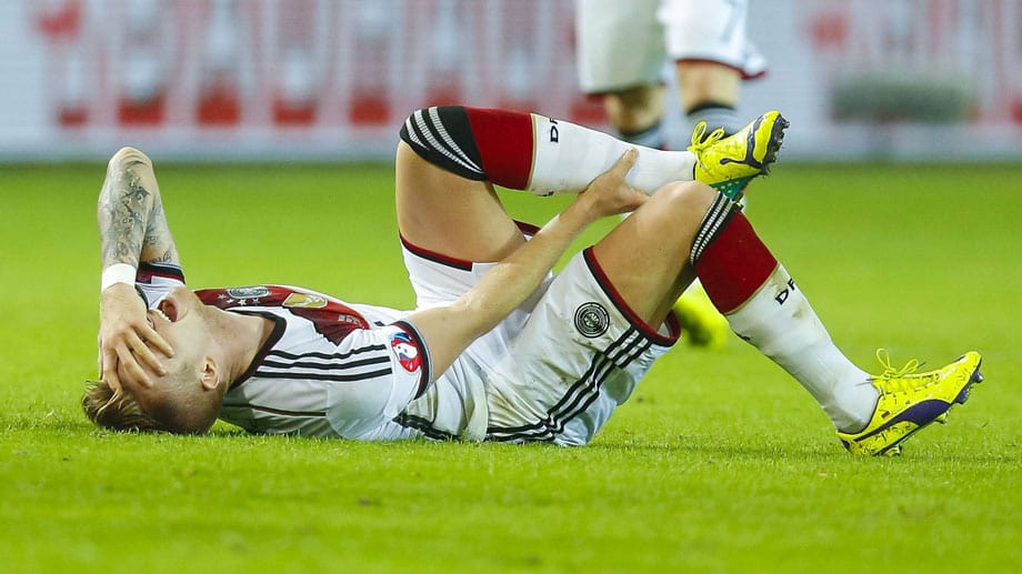 Nationalspieler Marco Reus fiel dieses Jahr bereits zwei Mal aufgrund von Verletzungen länger aus. Nationalspieler Marco Reus fiel dieses Jahr bereits zwei Mal aufgrund von Verletzungen länger aus.