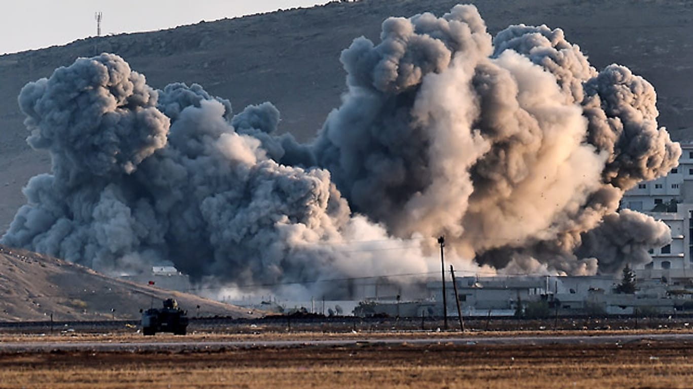 Nach den Luftschlägen geht der Kampf um Kobane unvermindert weiter