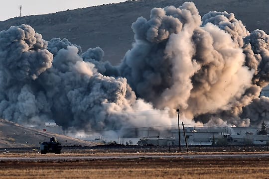 Nach den Luftschlägen geht der Kampf um Kobane unvermindert weiter