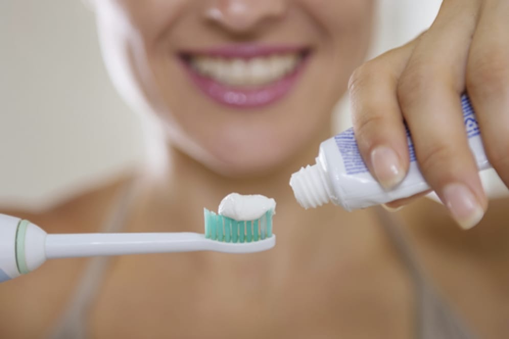 Eine gute Zahnpflege kann einer Parodontose vorbeugen