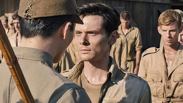 Jack O'Connell (mi.) verkörpert in "Unbroken" Louis Zamperini