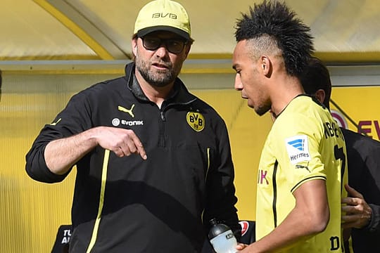 Angst vor Ebola: Jürgen Klopp (li.) hat mit Pierre-Emerick Aubameyang schon über das Thema intensiv gesprochen.