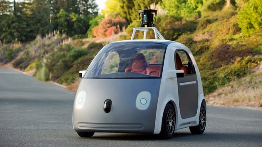 Das Google-Auto hat kein Lenkrad und keine Pedale und ist schon viele 100.000 Kilometer vollautonom und unfallfrei auf öffentlichen Straßen gefahren.