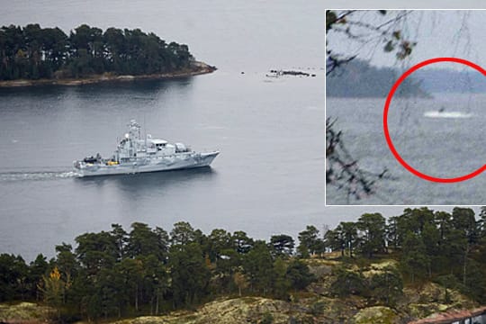 Die Suche nach dem unbekannten Schiff, das vor der Küste Stockholms aufgenommen wurde, geht weiter.