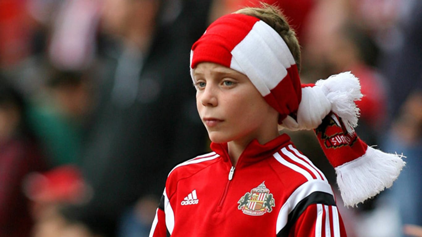 Trauriger Zeitzeuge: Dieser junge Sunderland-Fan erlebte die 0:8-Niederlage des AFC in Southampton mit.