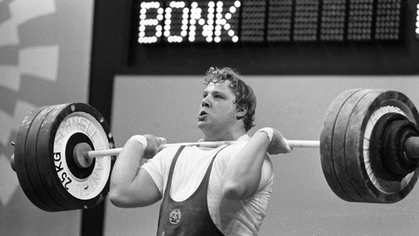 Gewichtheber Ikone Gerd Bonk bei den Olympischen Spielen 1972 in München.