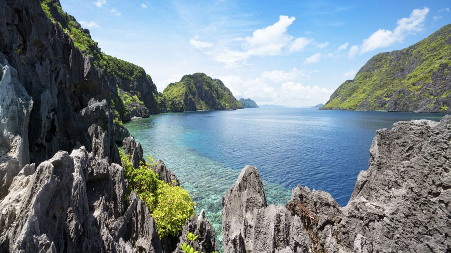 Die Philippinen planen für 2015 eine Charme-Offensive, um mehr Besucher anzulocken. Korallenriffe, 7100 Inseln und eine entspannte und ursprüngliche Atmosphäre, wie sie in Thailand vor vielen Jahren herrschte, erledigen den Rest.