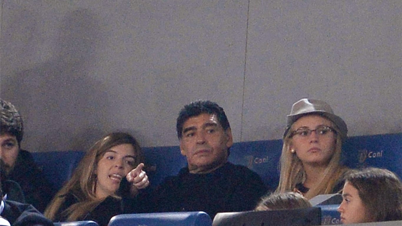 Diego Maradona und Rocio Oliva führen eine turbulente Beziehung.