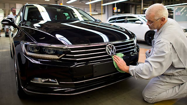 Neuer VW Passat im VW-Werk Emden