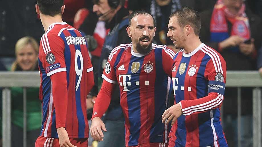 Franck Ribéry (li.) mit Philipp Lahm nach seinem Führungstreffer für die Bayern gegen Rom. Franck Ribéry (li.) mit Philipp Lahm nach seinem Führungstreffer für die Bayern gegen Rom.