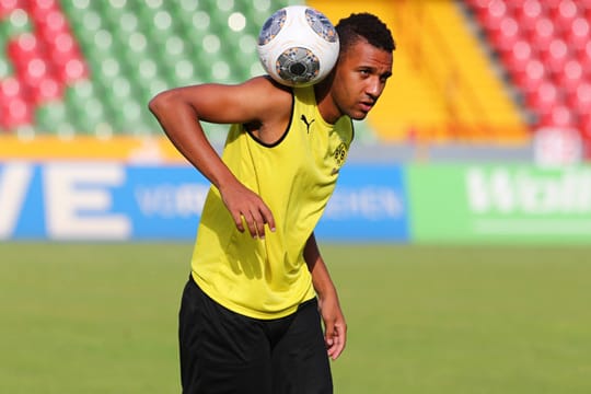 Willy Aubameyang bei einem Testspiel des BVB II gegen Rot-Weiß Oberhausen im August 2013.