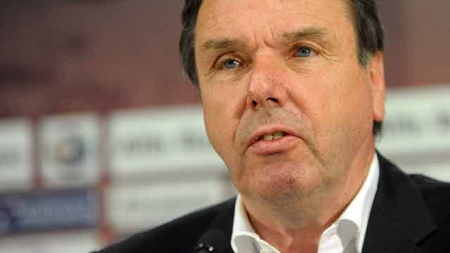Heribert Bruchhagen. Heribert Bruchhagen.