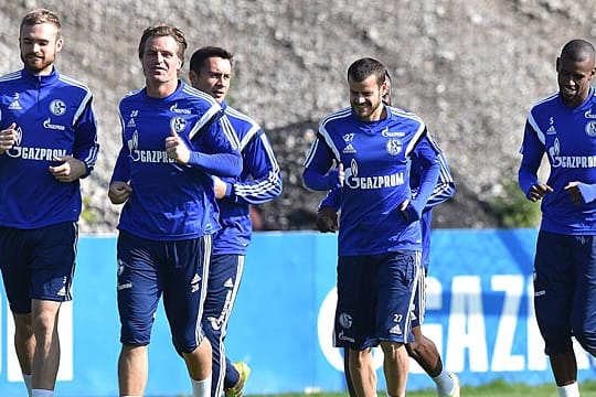 Jan Kirchhoff, Christian Wetklo, Tranquillo Barnetta und Felipe Santana (v.li.n.re.) gehören nicht zu den Stammkräften des FC Schalke 04.