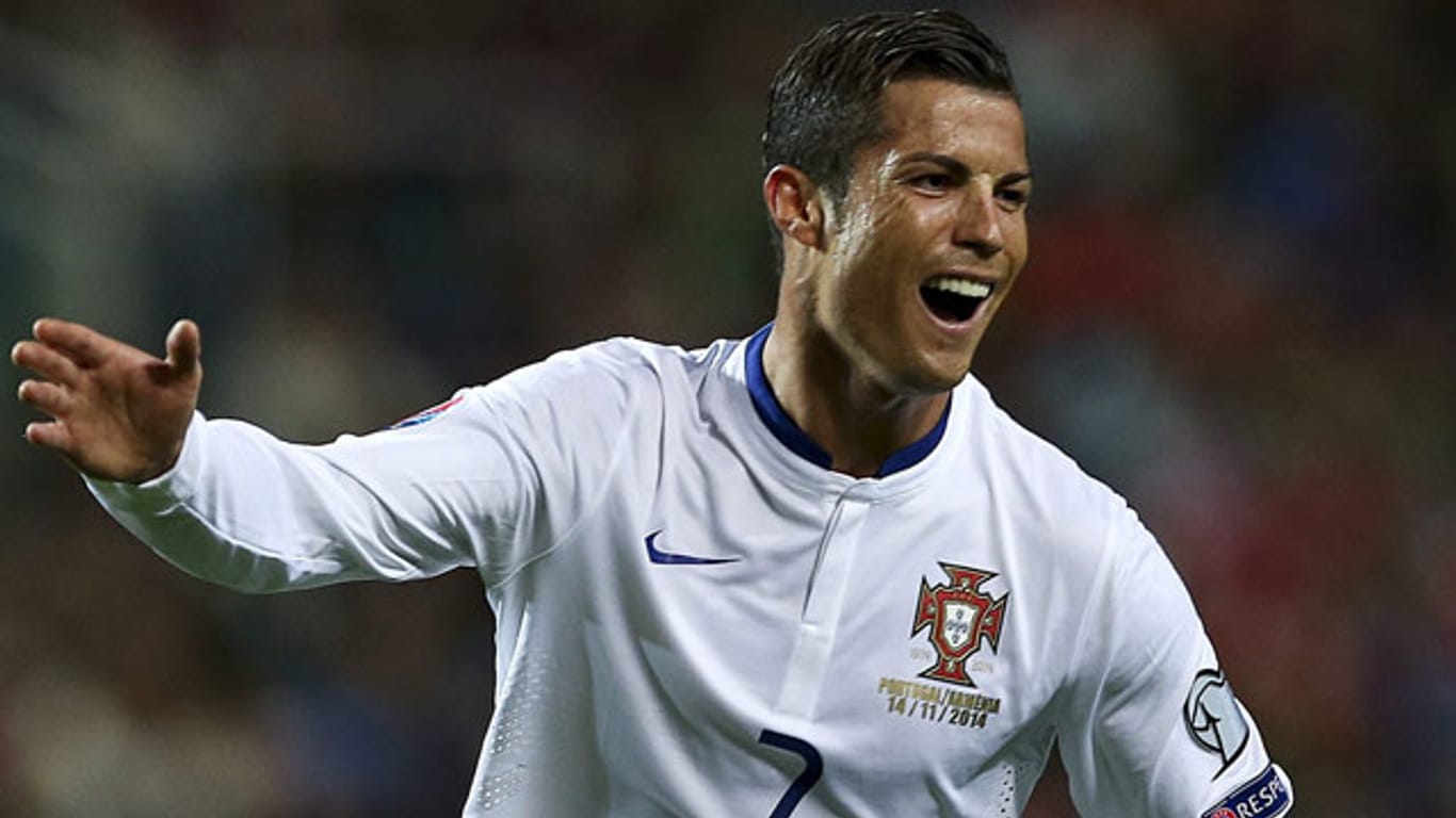 Cristiano Ronaldo überholte in der EM-Torjägerliste den Dänen Jon Dahl Tomasson.
