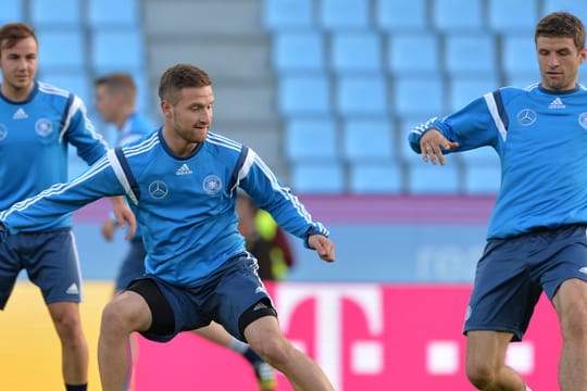 Die spanischen Fans hätten das Training des Weltmeisters gerne verfolgt.