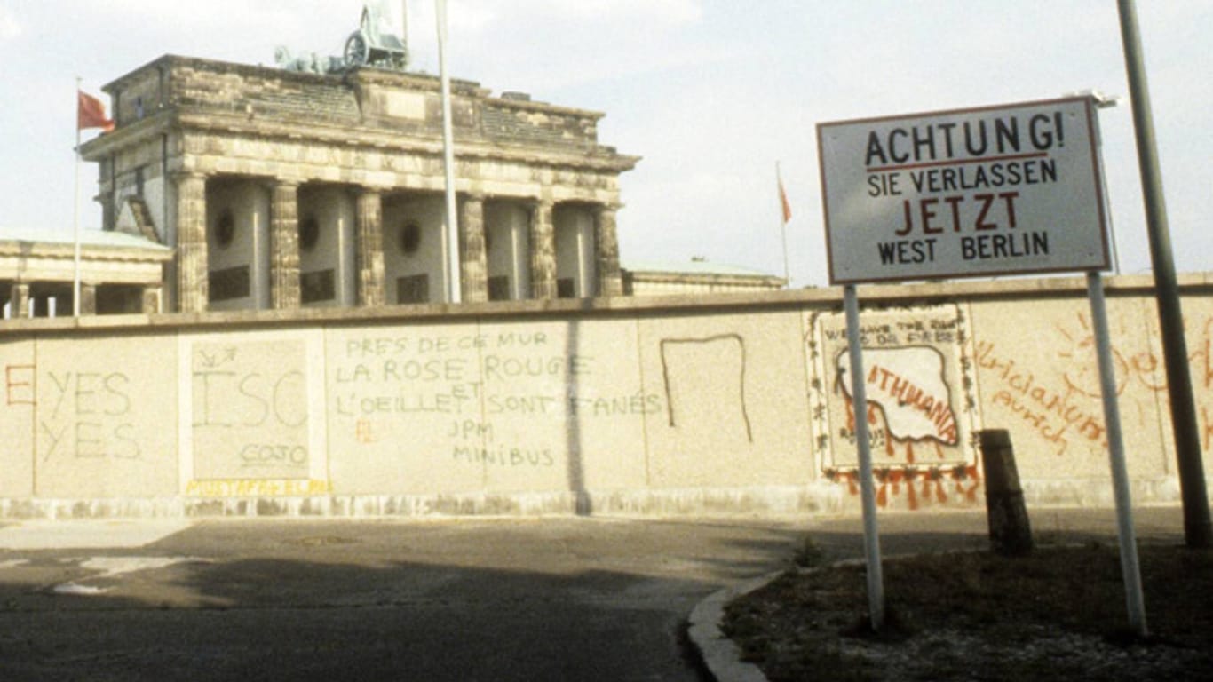 Die Berliner Mauer im Jahr 1988: Für einen Film von Steven Spielberg wird sie im polnischen Breslau wieder errichtet
