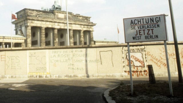 Die Berliner Mauer im Jahr 1988: Für einen Film von Steven Spielberg wird sie im polnischen Breslau wieder errichtet