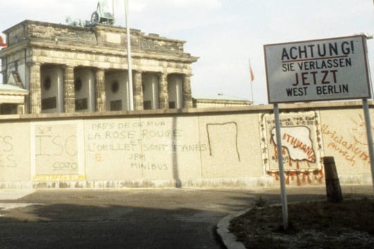 Die Berliner Mauer im Jahr 1988: Für einen Film von Steven Spielberg wird sie im polnischen Breslau wieder errichtet