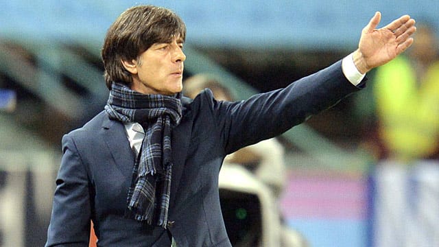 Joachim Löw peilt nach dem Gewinn der WM auch den Europameisterschaftstitel an.