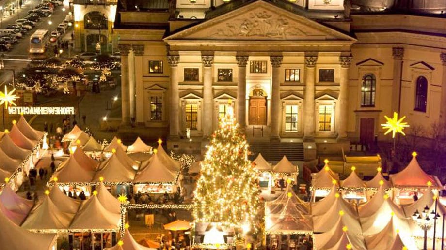 Der wohl bekannteste Weihnachtsmarkt in Berlin ist der am Gendarmenmarkt.