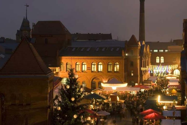 Lucia-Weihnachtsmarkt auf dem Prenzlauer Berg in Berlin.