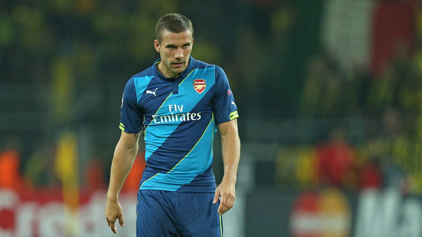 Lukas Podolski ist mit seiner Situation alles andere als glücklich.
