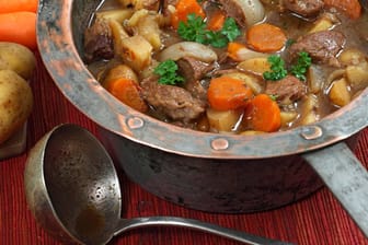 Irish Stew ist gerade in den Wintermonaten ein leckeres und gesundes Rezept mit Weißkohl