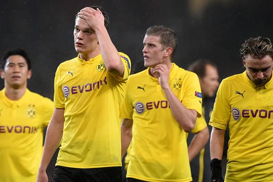 Enttäuschung und hängende Köpfe: Shinji Kagawa, Matthias Ginter, Sven Bender und Marcel Schmelzer (v. li. n. re.).