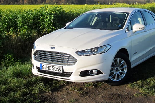 Ford Mondeo Hybrid