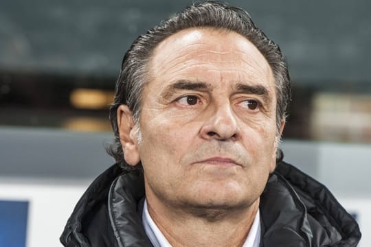 Für Cesare Prandelli ist bei Galatasaray Istanbul wohl jetzt schon Schluss.