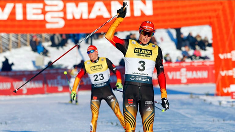 Eric Frenzel gewinnt das Weltcup-Rennen in Lillehammer vor Fabian Rießle.