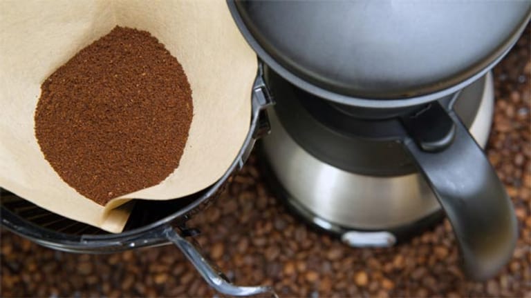 Kaffeemaschinen können große Stromfresser sein.