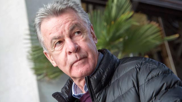 Ottmar Hitzfeld hat ein Comeback auf die Trainerbank ausgeschlossen. Ottmar Hitzfeld hat ein Comeback auf die Trainerbank ausgeschlossen.
