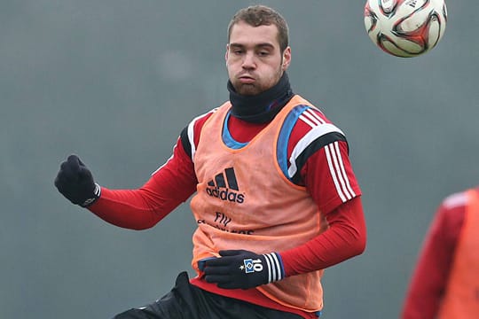 Pierre-Michel Lasogga lebt als Mittelstürmer auch von seiner Kraft.