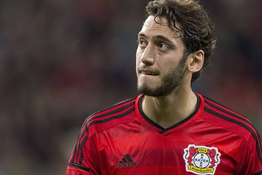 Hakan Calhanoglu würde gern wieder für sein Heimatland Türkei spielen.