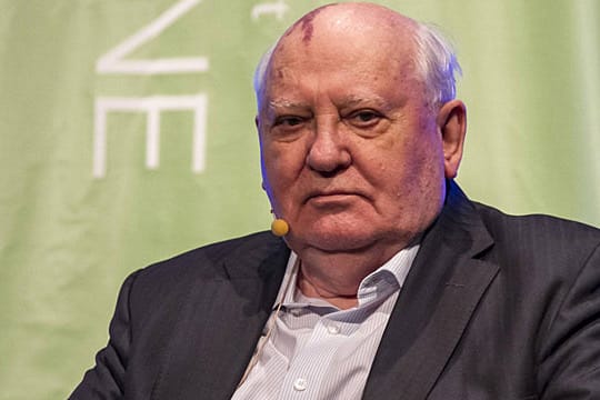 Friedensnobelpreisträger Michail Gorbatschow warnt vor einer Eskalation der Ukraine-Krise.