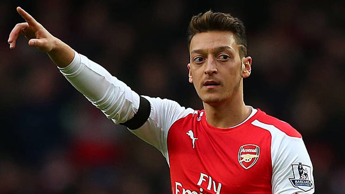 Mesut Özil steht gegen Stoke City erstmals nach drei Monaten wieder auf dem Platz-