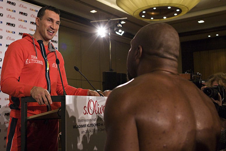 Störenfried: Wladimir Klitschko wurde zuletzt immer wieder von Shannon Briggs aufgelauert.