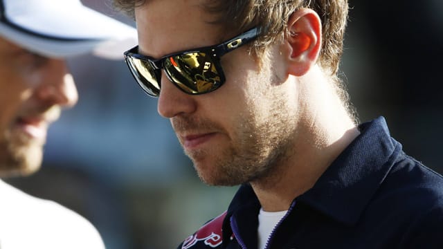 Sebastian Vettel lief 2014 mit gesenktem Haupt durch das Fahrerlager. Sebastian Vettel lief 2014 mit gesenktem Haupt durch das Fahrerlager.