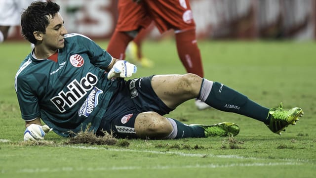 Torhüter Ricardo Berna - hier im Trikot seines Ex-Klubs Fluminense Rio de Janeiro.