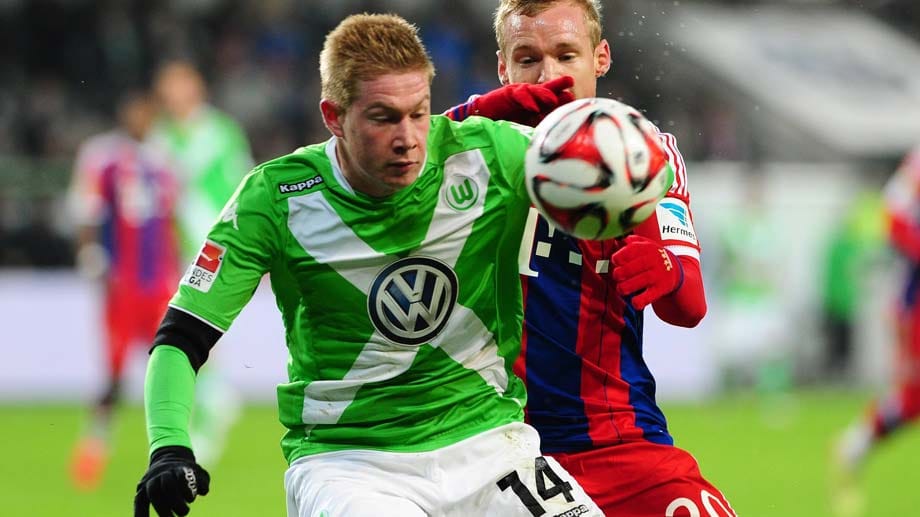 Kevin de Bruyne erzielte gegen den FC Bayern zwei Tore. Aktuell beträgt sein Marktwert 20 Millionen Euro. Tendenz stark steigend. Kevin de Bruyne erzielte gegen den FC Bayern zwei Tore. Aktuell beträgt sein Marktwert 20 Millionen Euro. Tendenz stark steigend.