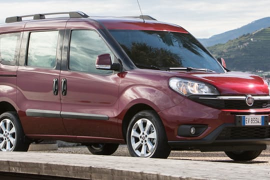 Fiat Doblò: Vierte Generation des Hochdachkombis und Kleintransporters