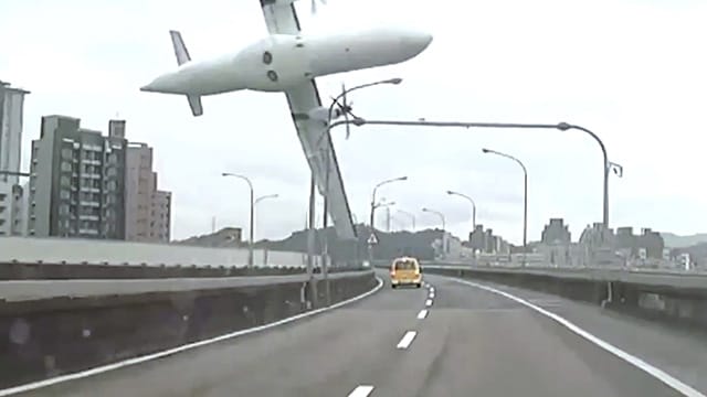 Die Unglücksmaschine der Transasia kurz vor dem Absturz