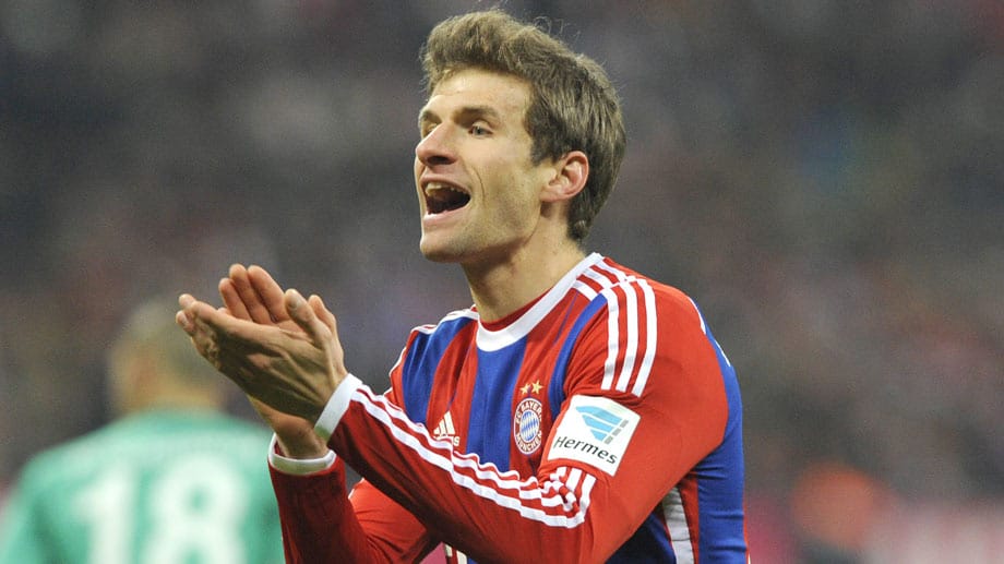 Thomas Müller fordert von sich selbst und seinen Kollegen eine Leistungssteigerung. Thomas Müller fordert von sich selbst und seinen Kollegen eine Leistungssteigerung.