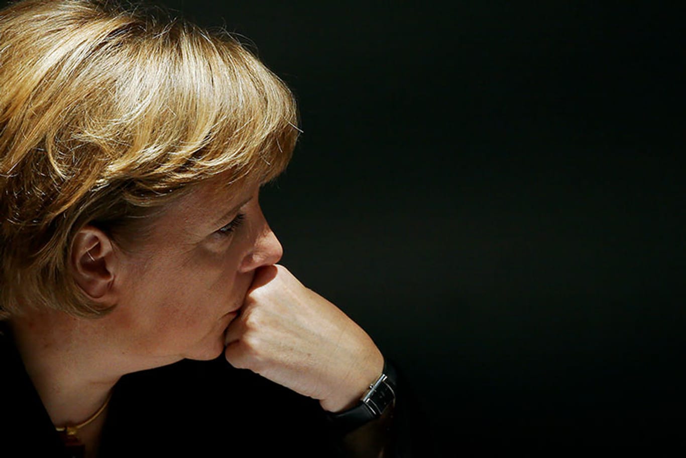 Kanzlerin Angela Merkel kommt im Ukraine-Konflikt mehr und mehr die Vermittlerrolle zu.